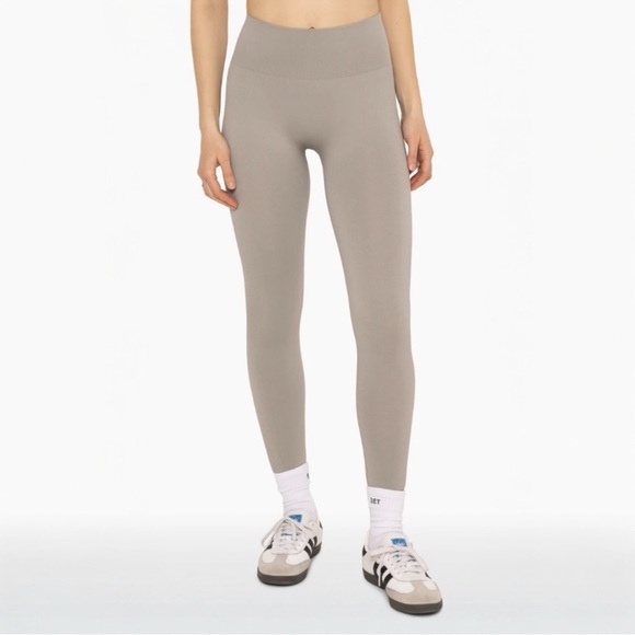 Set Active Sculptflex Seamless Active Leggings In Tan Breeze - Picture 11 of 11